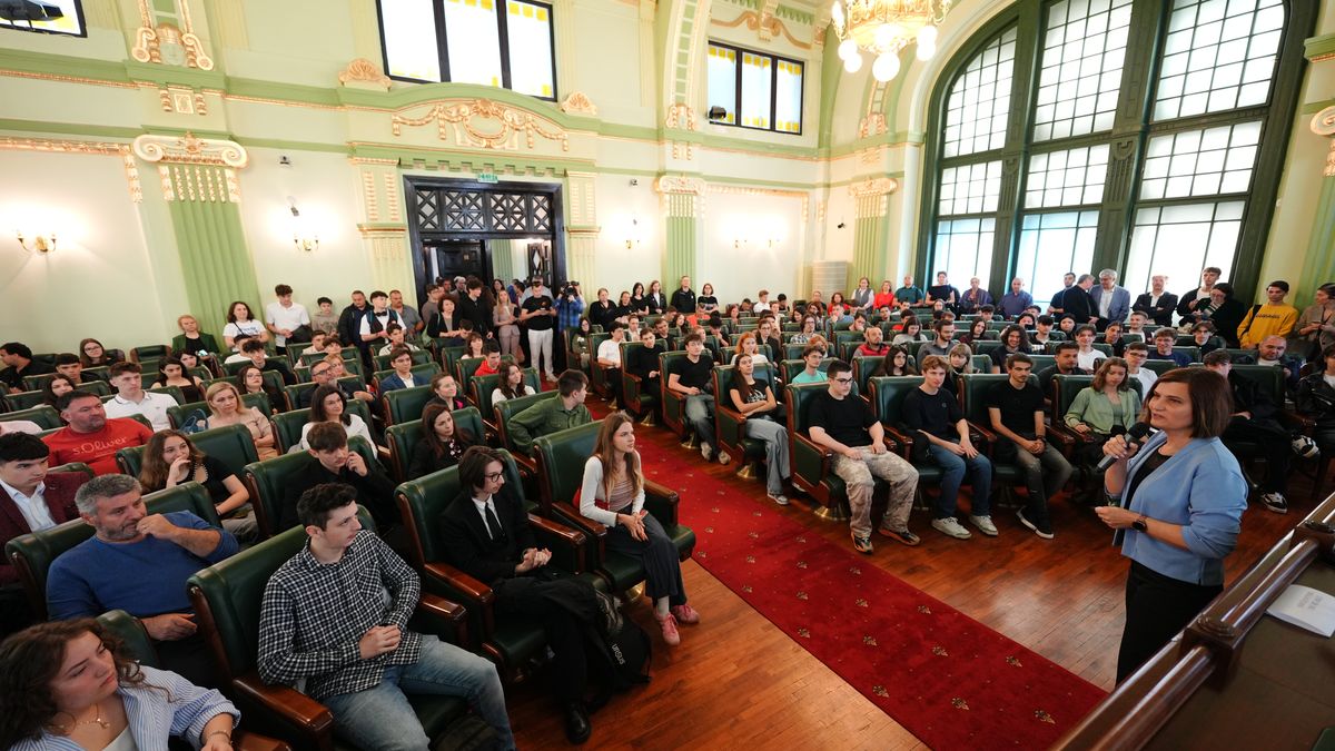 Premierea „Poli – Un Pas spre Viitorul Tău”