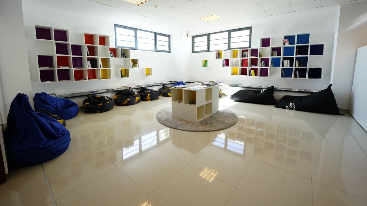 Spații și resurse de studiu