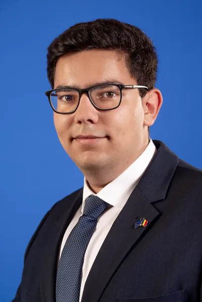 Filip Păunescu