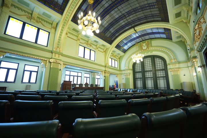 Alegeri universitare